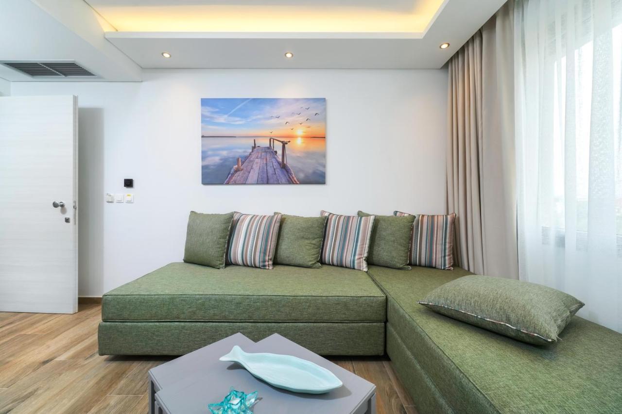 Maria Elena Suites 리메나스 외부 사진