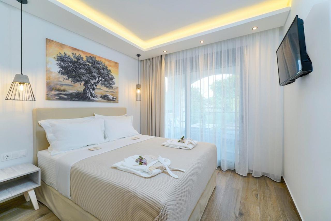 Maria Elena Suites 리메나스 외부 사진
