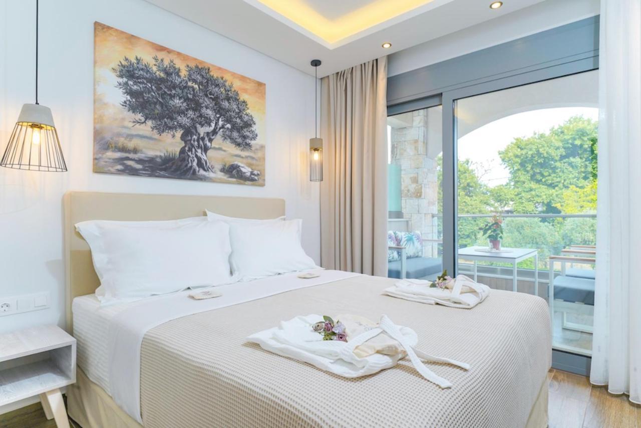 Maria Elena Suites 리메나스 외부 사진